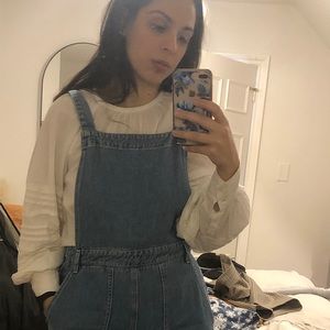 Levi’s balloon sleeve blouse